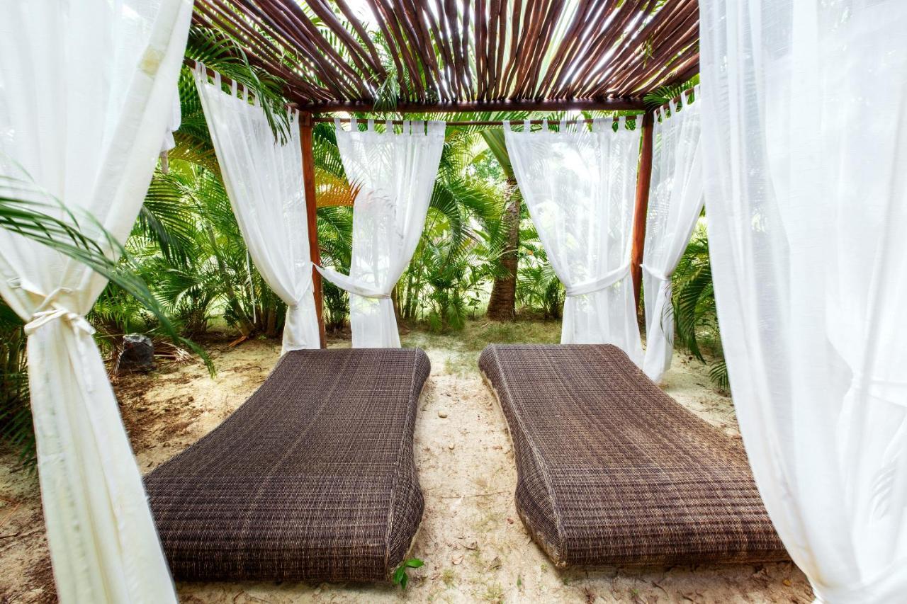 Bavaro Deluxe Los Corales Villas Beach Club & Spa Good Offer For Vacation بونتا كانا المظهر الخارجي الصورة