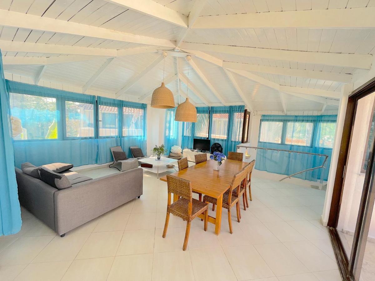 Bavaro Deluxe Los Corales Villas Beach Club & Spa Good Offer For Vacation بونتا كانا المظهر الخارجي الصورة